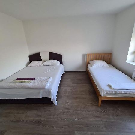 M2 Sobe Hotel Требине Екстериор снимка