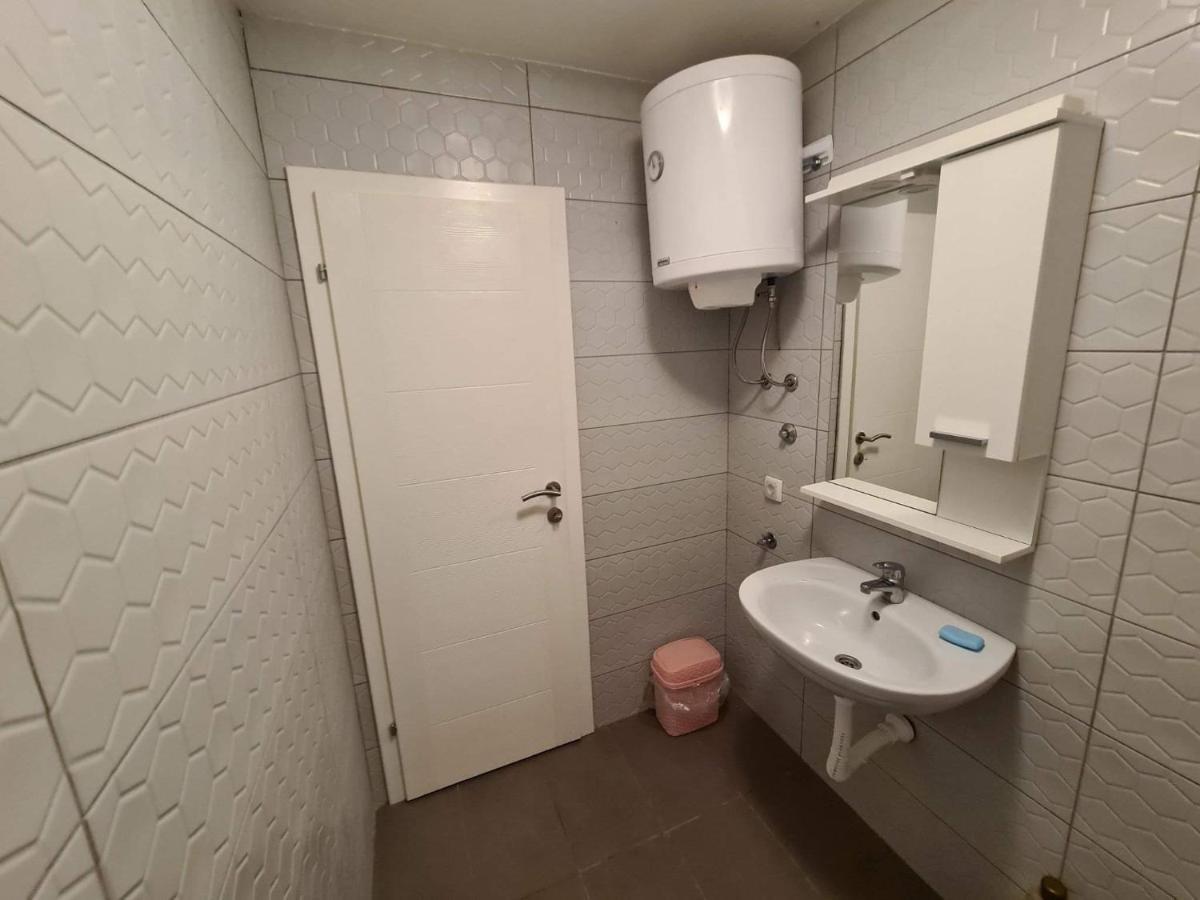 M2 Sobe Hotel Требине Екстериор снимка