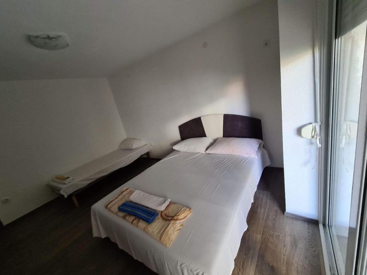 M2 Sobe Hotel Требине Екстериор снимка